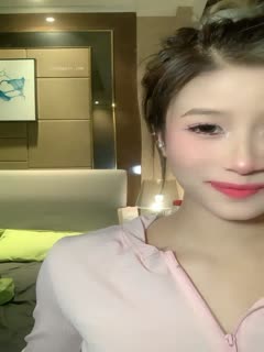 核弹！成都小嫩模！【你的KK】扭动极品小蛮腰！_1 (1)。 — 2024